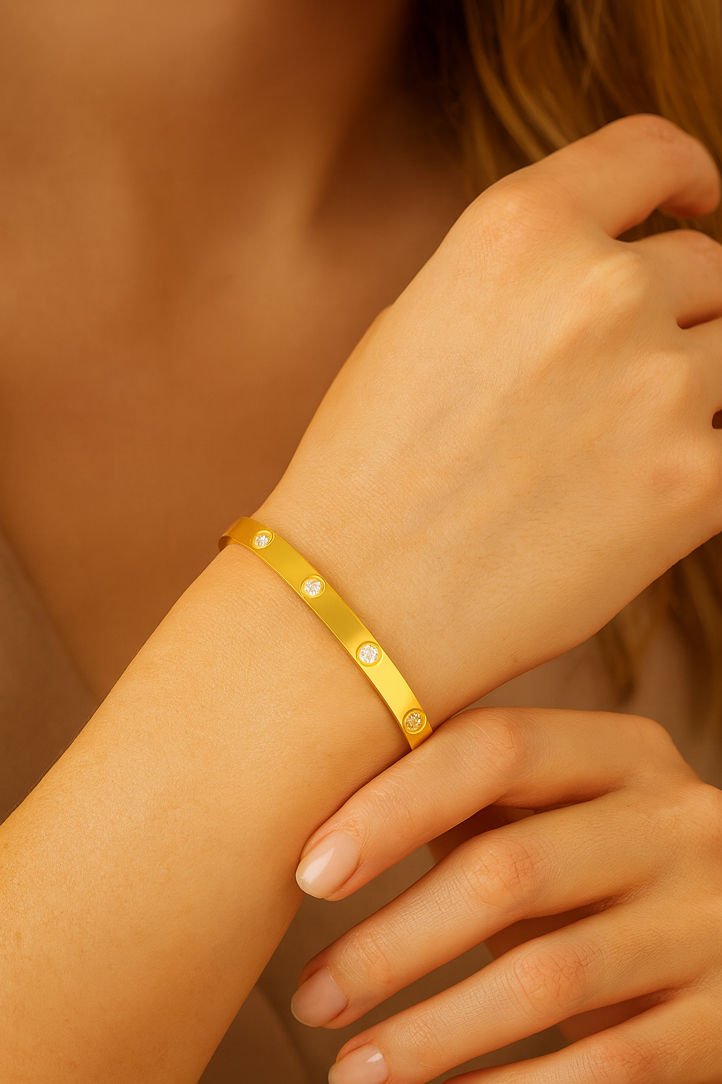 Elegant Gold-Plated Anti-Tarnish Bracelet with Crystal Studs | Adjustable Unisex Design