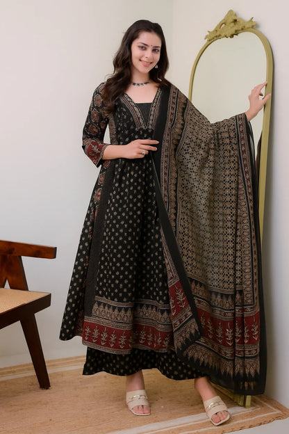 Black Casual Wear Kurti With Bottom Dupatta