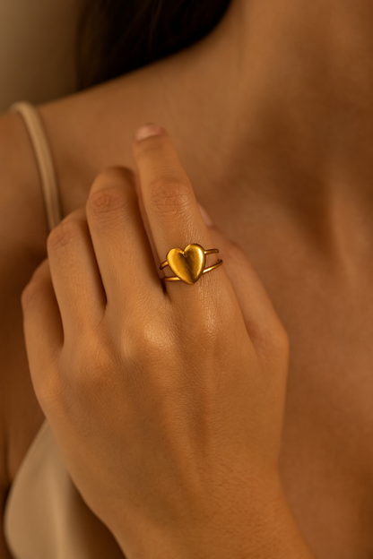 Anti-Tarnish Golden Heart Adjustable Ring – Minimalist Open Band for Women