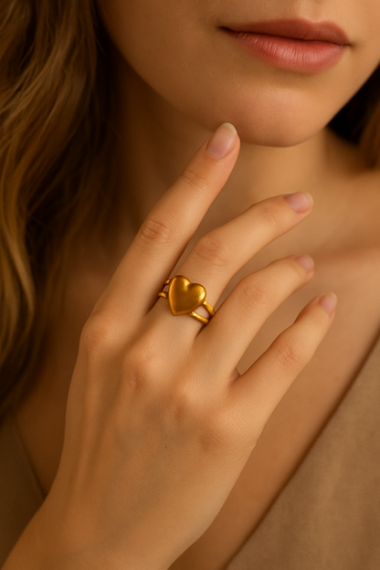 Anti-Tarnish Golden Heart Adjustable Ring – Minimalist Open Band for Women
