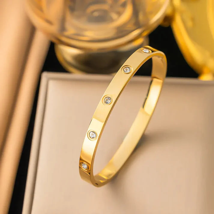 Elegant Gold-Plated Anti-Tarnish Bracelet with Crystal Studs | Adjustable Unisex Design