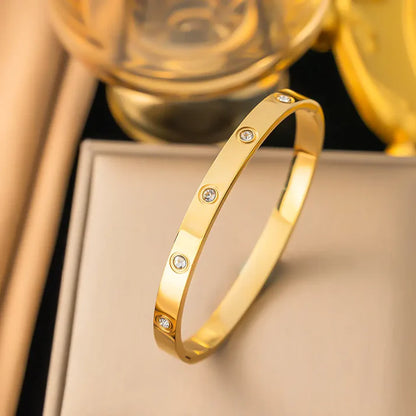 Elegant Gold-Plated Anti-Tarnish Bracelet with Crystal Studs | Adjustable Unisex Design